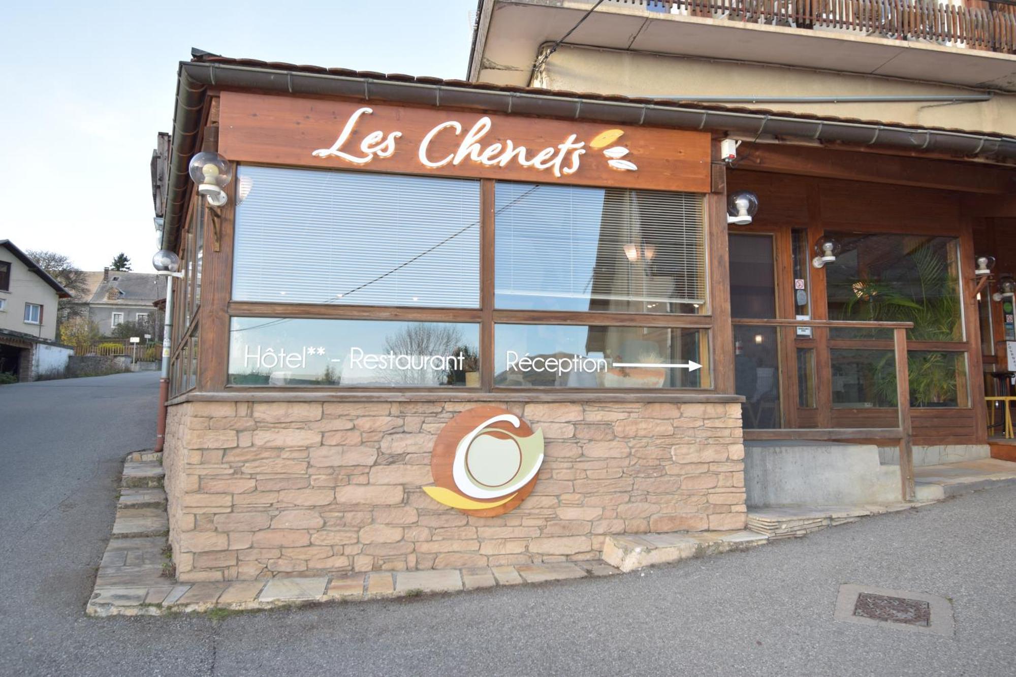 Hotel Les Chenets Saint-Julien-en-Champsaur Exterior foto
